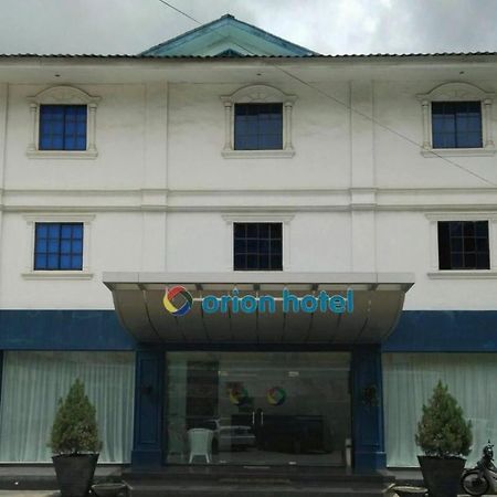 Orion Hotel Batam Екстериор снимка