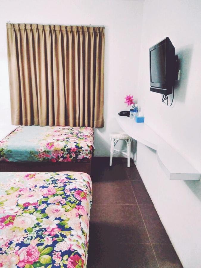Orion Hotel Batam Екстериор снимка